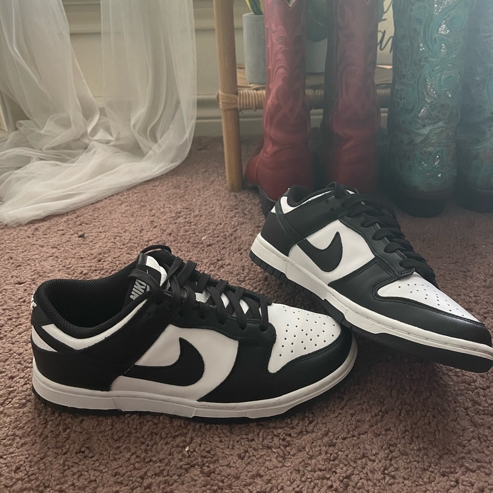 Panda dunks, Basically brand new